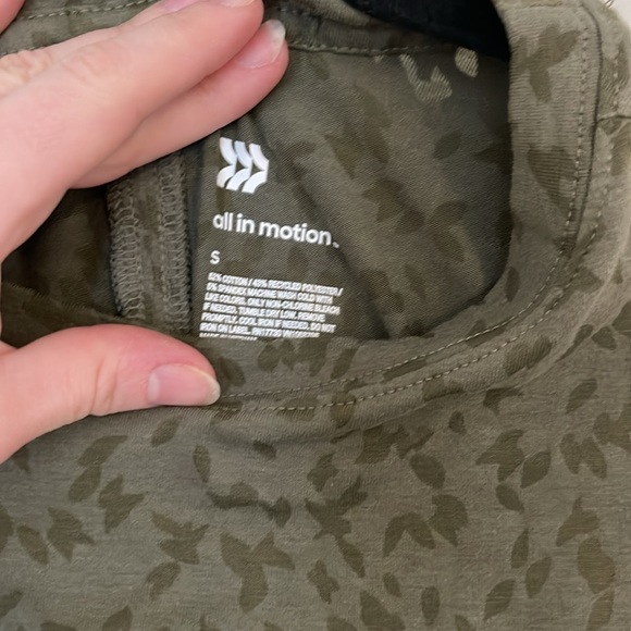 All In Motion Cropped Tank - S - Picture 3 of 4